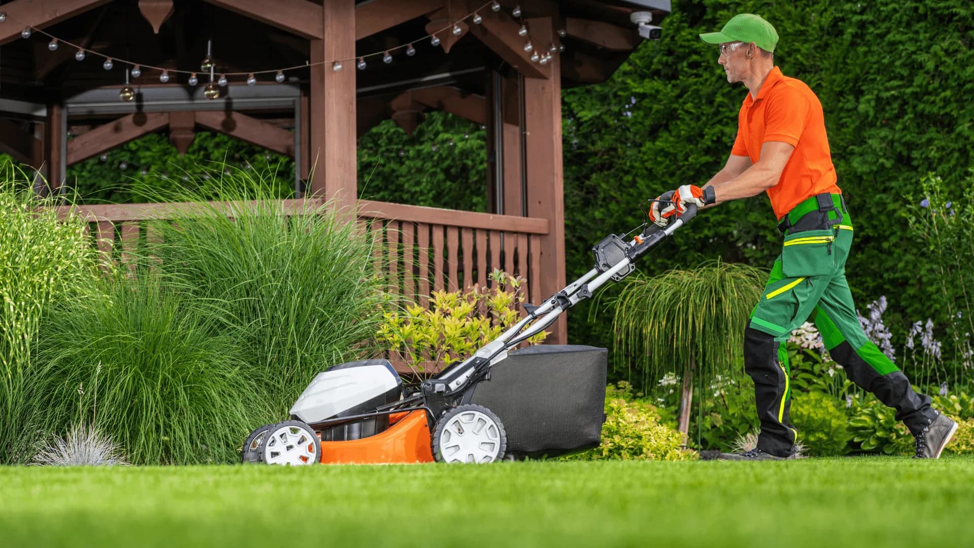 Lawn Maintenance Services
